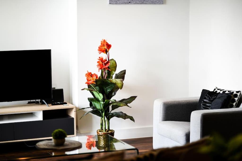 Modern 2 Bedroom Apartment - City Centre - Parking Manchester Eksteriør bilde